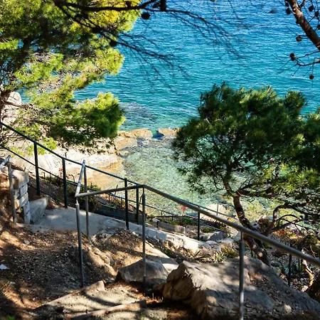 Villa Bonaca - Entire Private Beachfront Marusici (Split-Dalmatia)