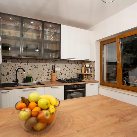 Bonaca - Entire Private Beachfront Villa