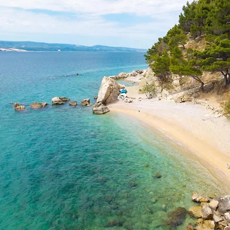 Bonaca - Entire Private Beachfront Marusici (Split-Dalmatia)
