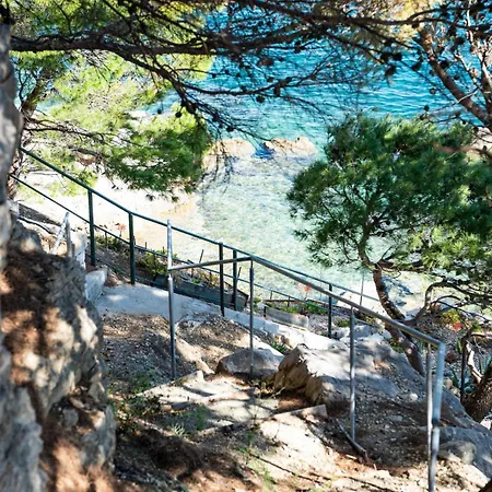 Villa Bonaca - Entire Private Beachfront Marusici (Split-Dalmatia)