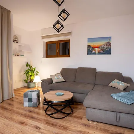 Bonaca - Entire Private Beachfront Vila *